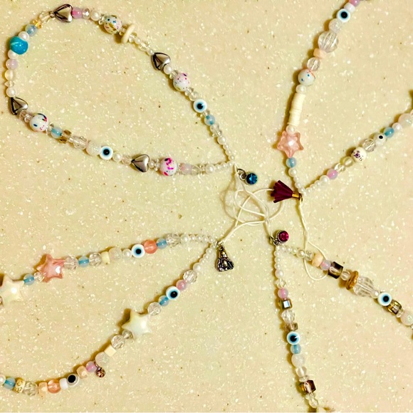 Phone String! White Jawbreaker Theme! 💖 - Picture 1 of 11